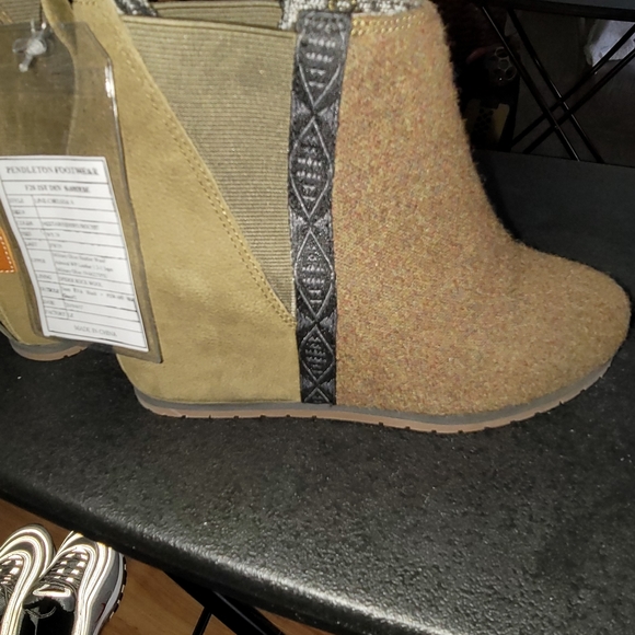 Pendleton (rare) never released wedges chelsea - Picture 11 of 13